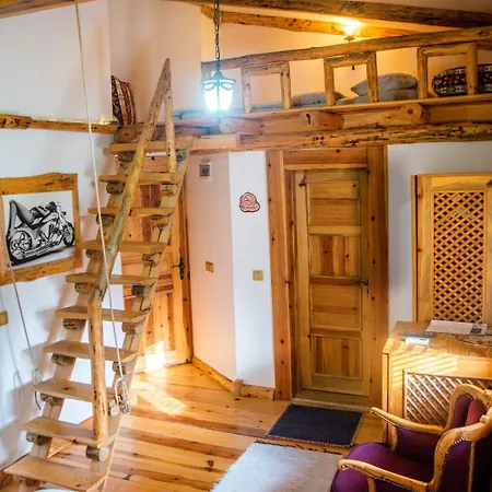 Mogla Tashan 무글라